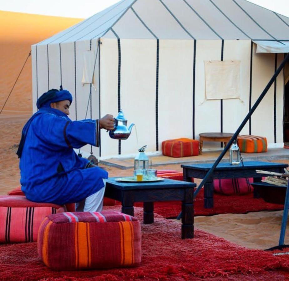 Mari Desert Camp 메르주가 외부 사진
