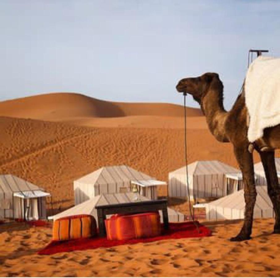 Mari Desert Camp 메르주가 외부 사진